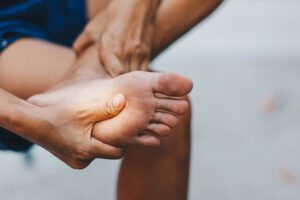 Heel Spurs: 7 Treatment Options — The Foot & Ankle Center Of Maryland